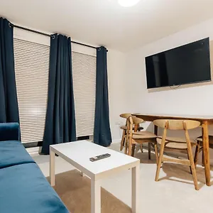  Apartment Stunning 2 Bedroom Flat In Town United Kingdom